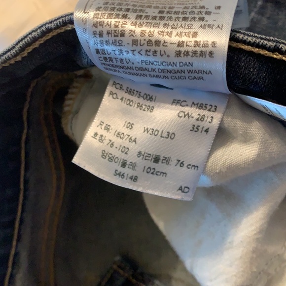 Levi’s  women’s Mid Rise Skinny Jeans - Picture 11 of 11